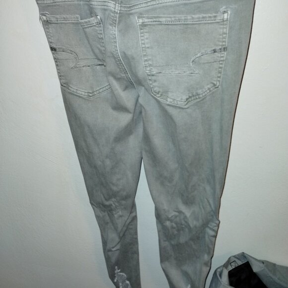 American Eagle Distressed Next Level Pale Olive Green Jeans Size 12 - Picture 2 of 4